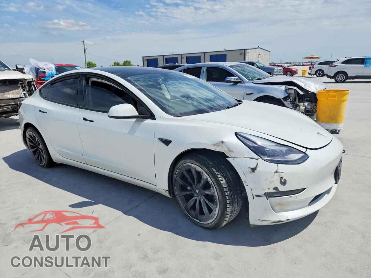 TESLA MODEL 3 2022 - 5YJ3E1EB8NF205654