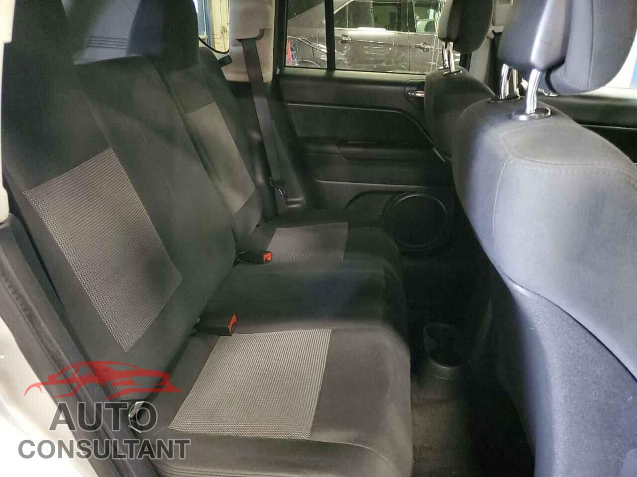 JEEP COMPASS 2012 - 1C4NJCBB0CD677758