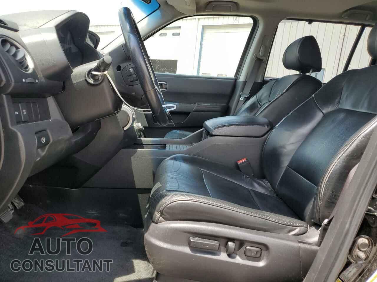 HONDA PILOT 2011 - 5FNYF3H93BB041619