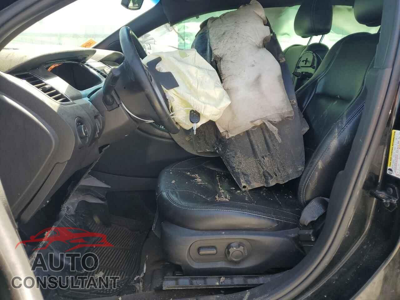 FORD TAURUS 2013 - 1FAHP2E90DG190533