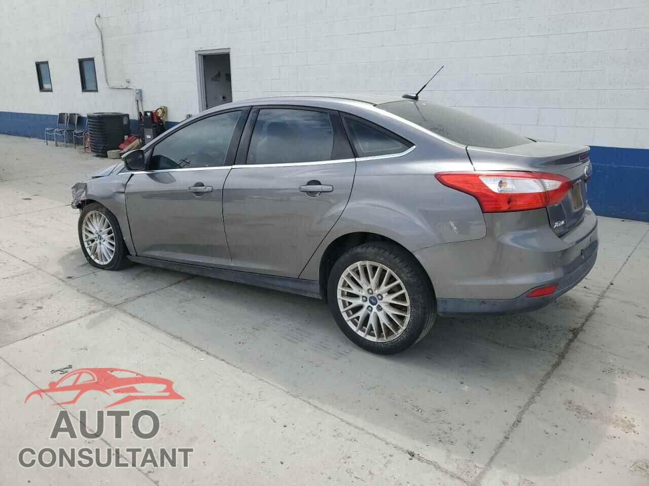 FORD FOCUS 2012 - 1FAHP3H2XCL185348