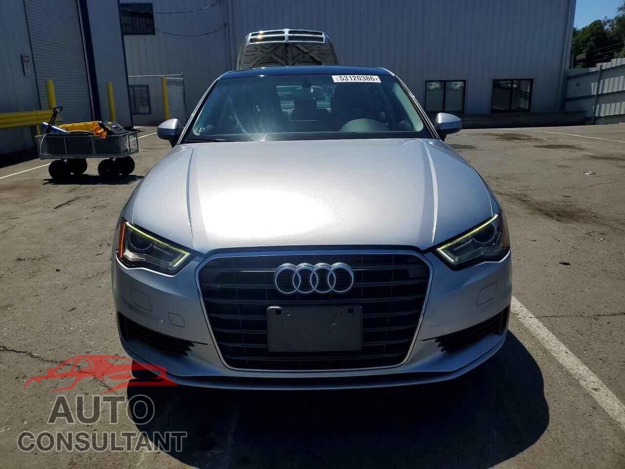 AUDI A3 2015 - WAUBFGFF5F1122929