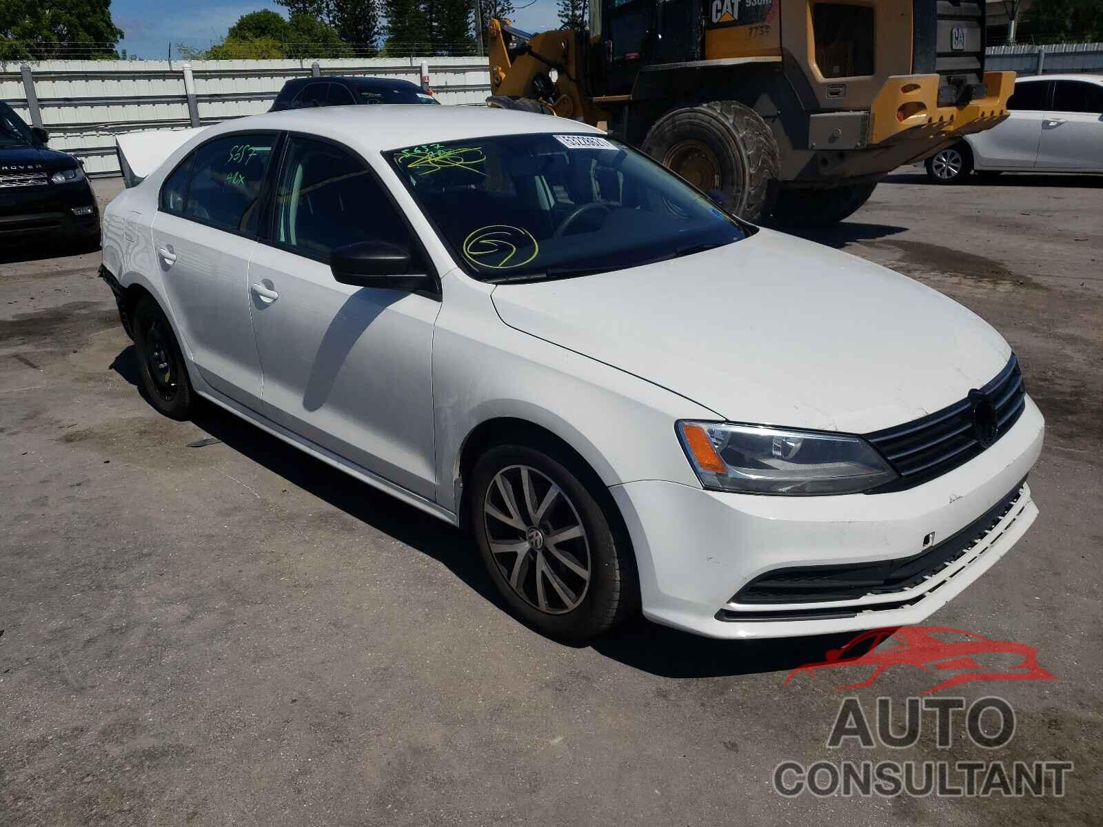 VOLKSWAGEN JETTA 2016 - 3VWD67AJ5GM385804