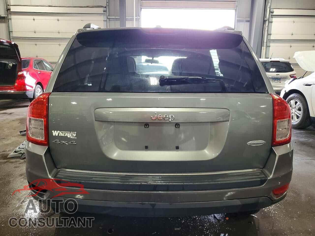 JEEP COMPASS 2011 - 1J4NF1FB3BD263981