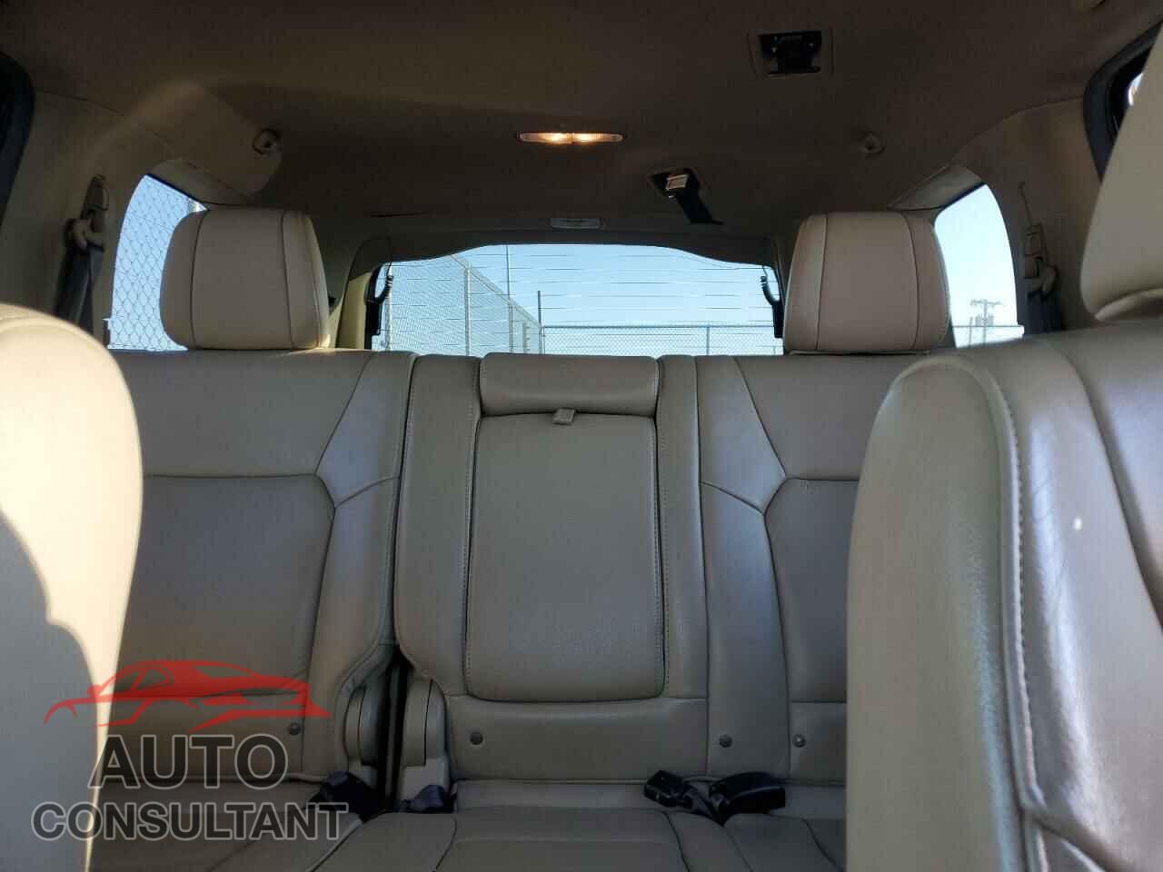 HONDA PILOT 2012 - 5FNYF4H5XCB047292