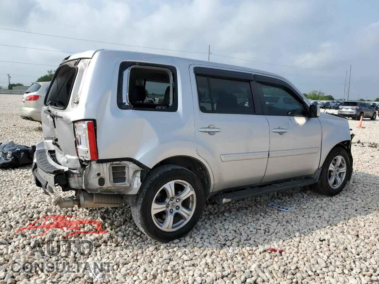 HONDA PILOT 2012 - 5FNYF3H68CB018148