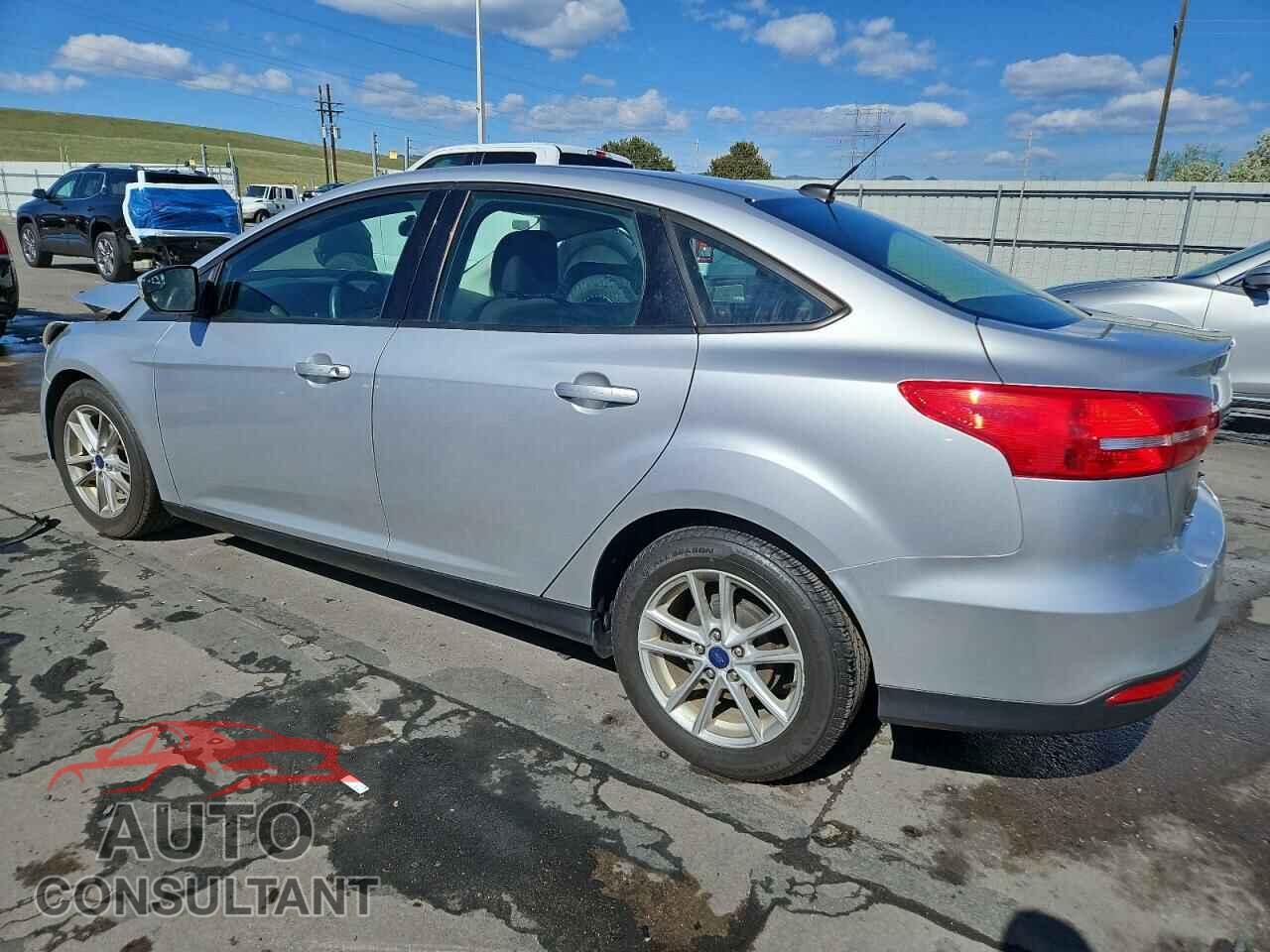 FORD FOCUS 2017 - 1FADP3F2XHL277097