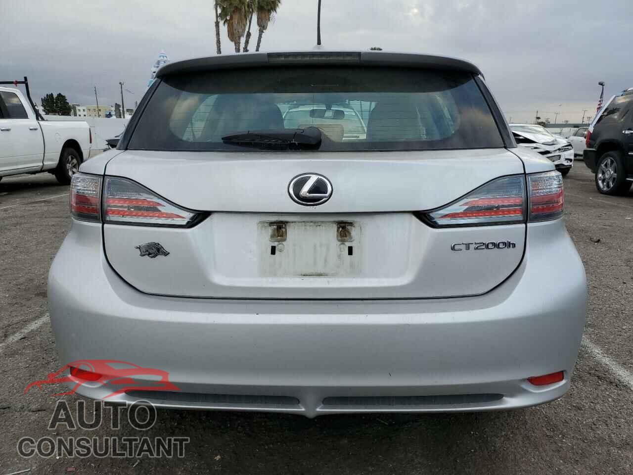LEXUS CT 200 2012 - JTHKD5BH2C2055487