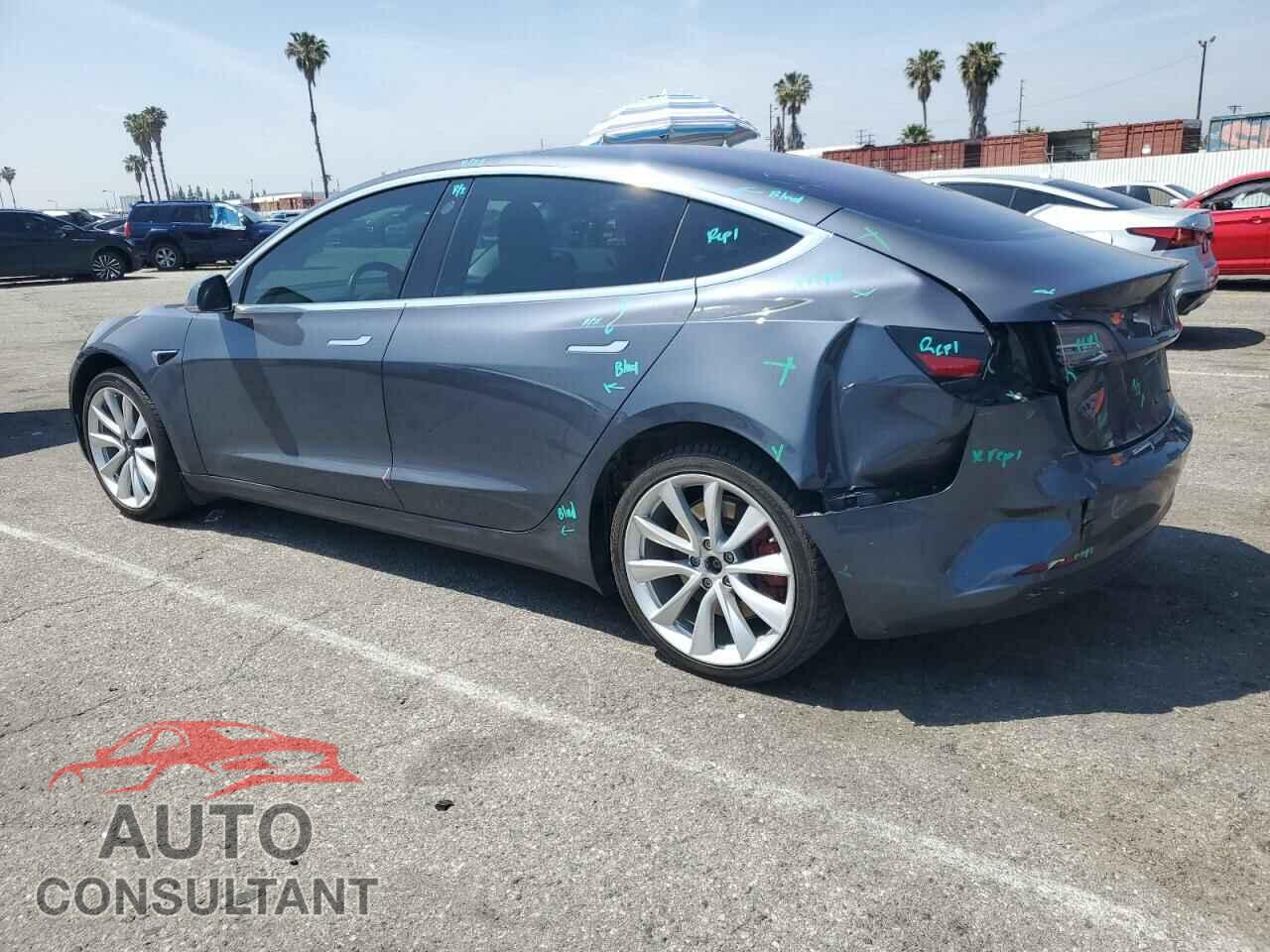 TESLA MODEL 3 2018 - 5YJ3E1EA1JF026809