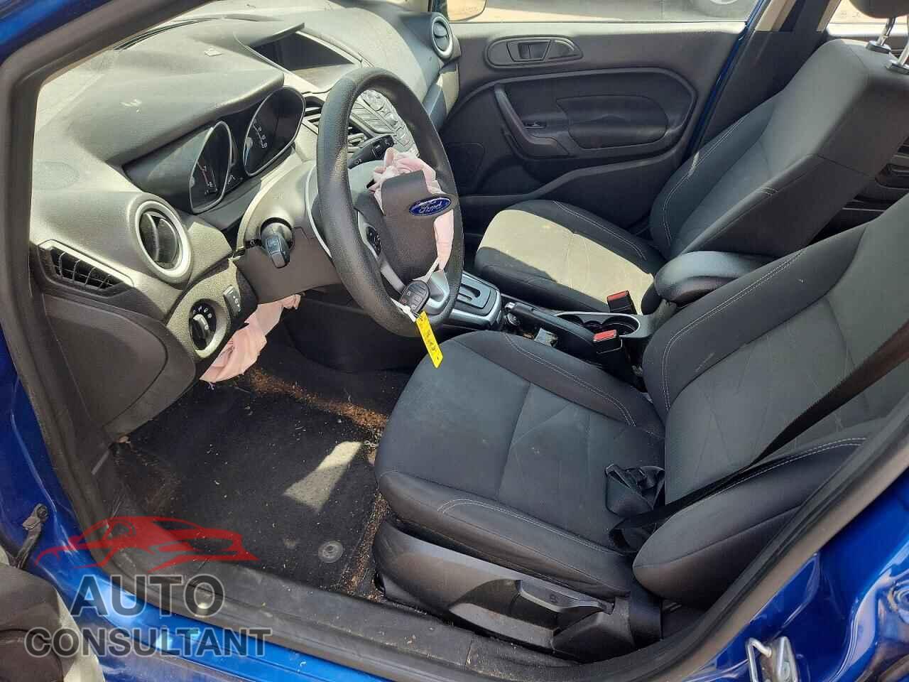 FORD FIESTA 2018 - 3FADP4EJ5JM106910