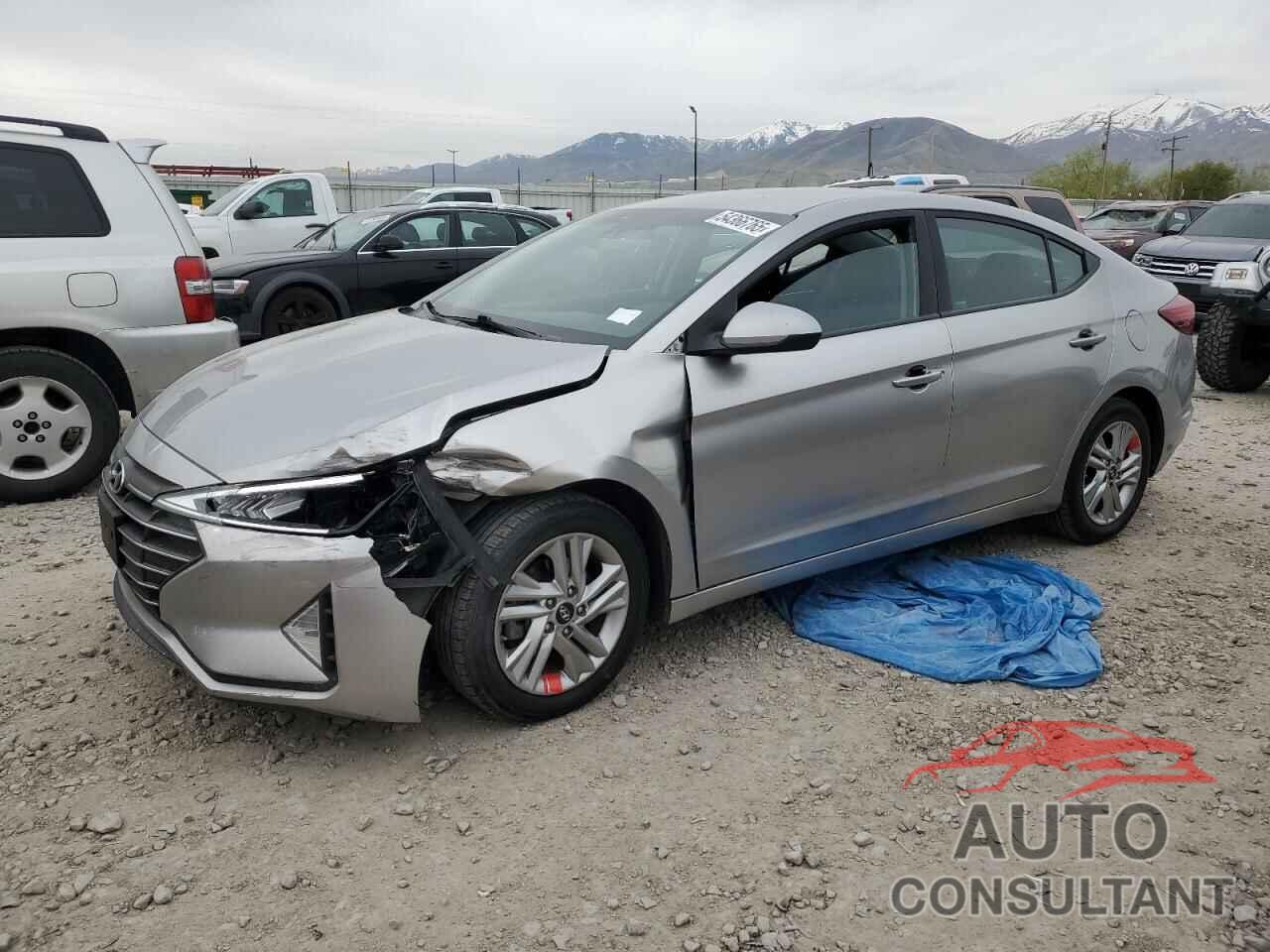 HYUNDAI ELANTRA 2020 - 5NPD84LF1LH571182