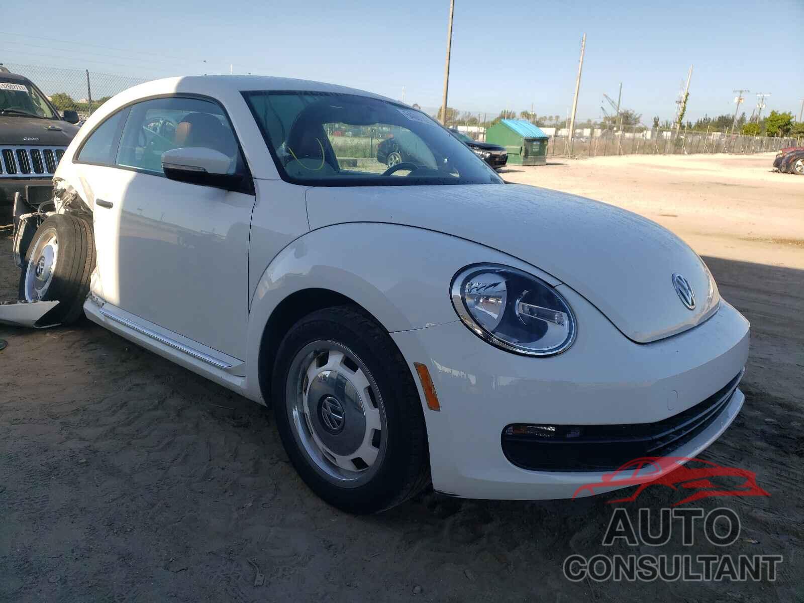 VOLKSWAGEN BEETLE 2016 - 3VWF17AT3GM638353