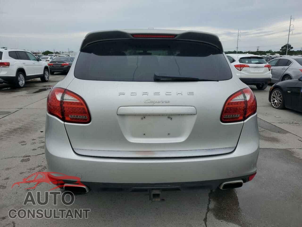 PORSCHE CAYENNE 2011 - WP1AA2A2XBLA09320
