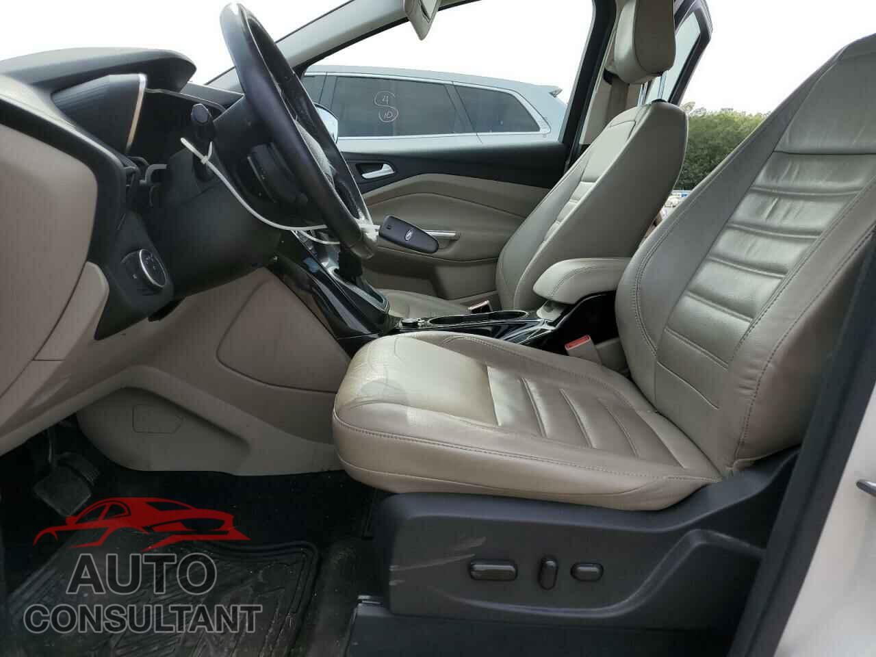 FORD CMAX 2018 - 1FADP5DUXJL100149