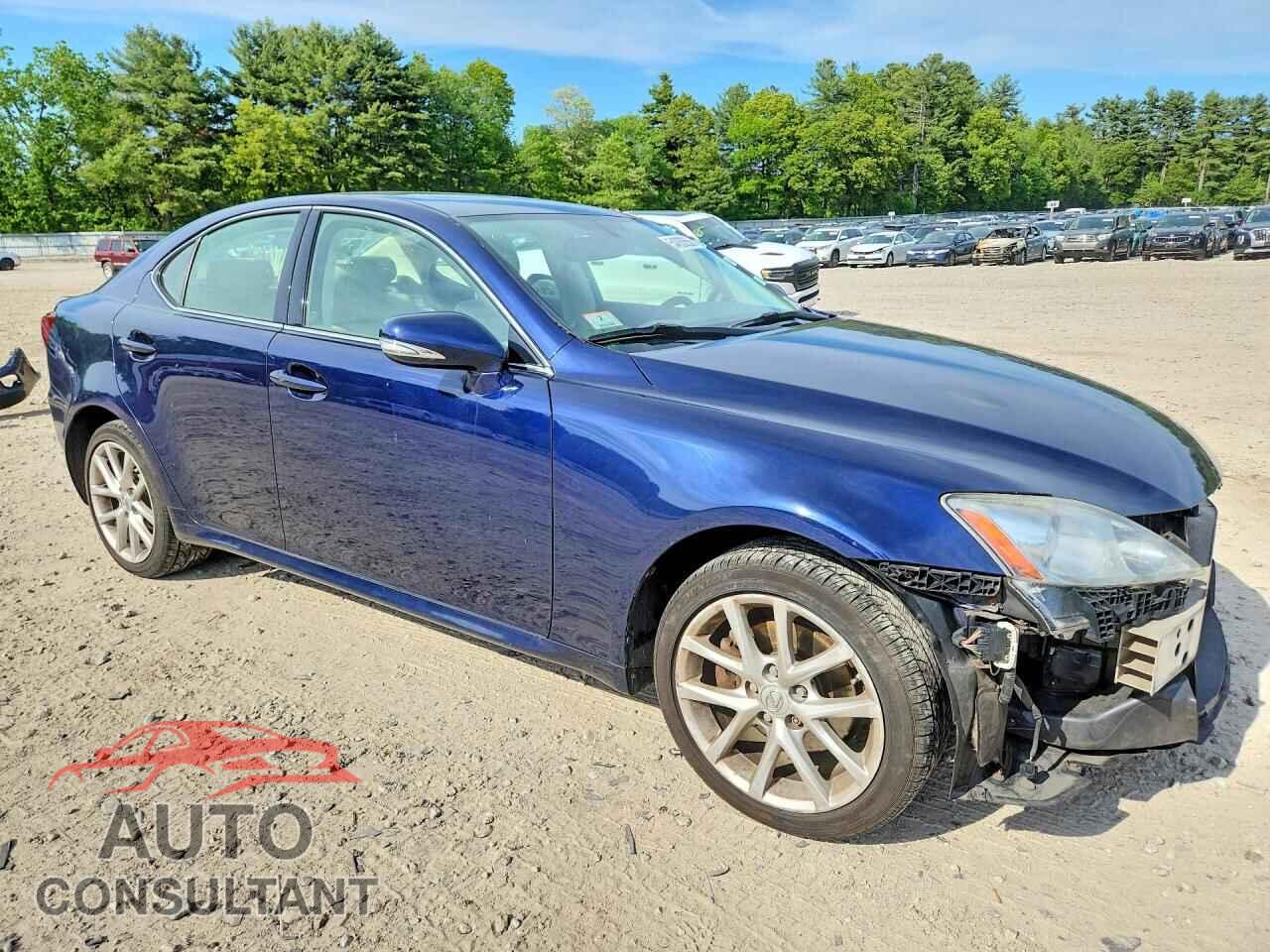 LEXUS IS 2012 - JTHCF5C21C5053348