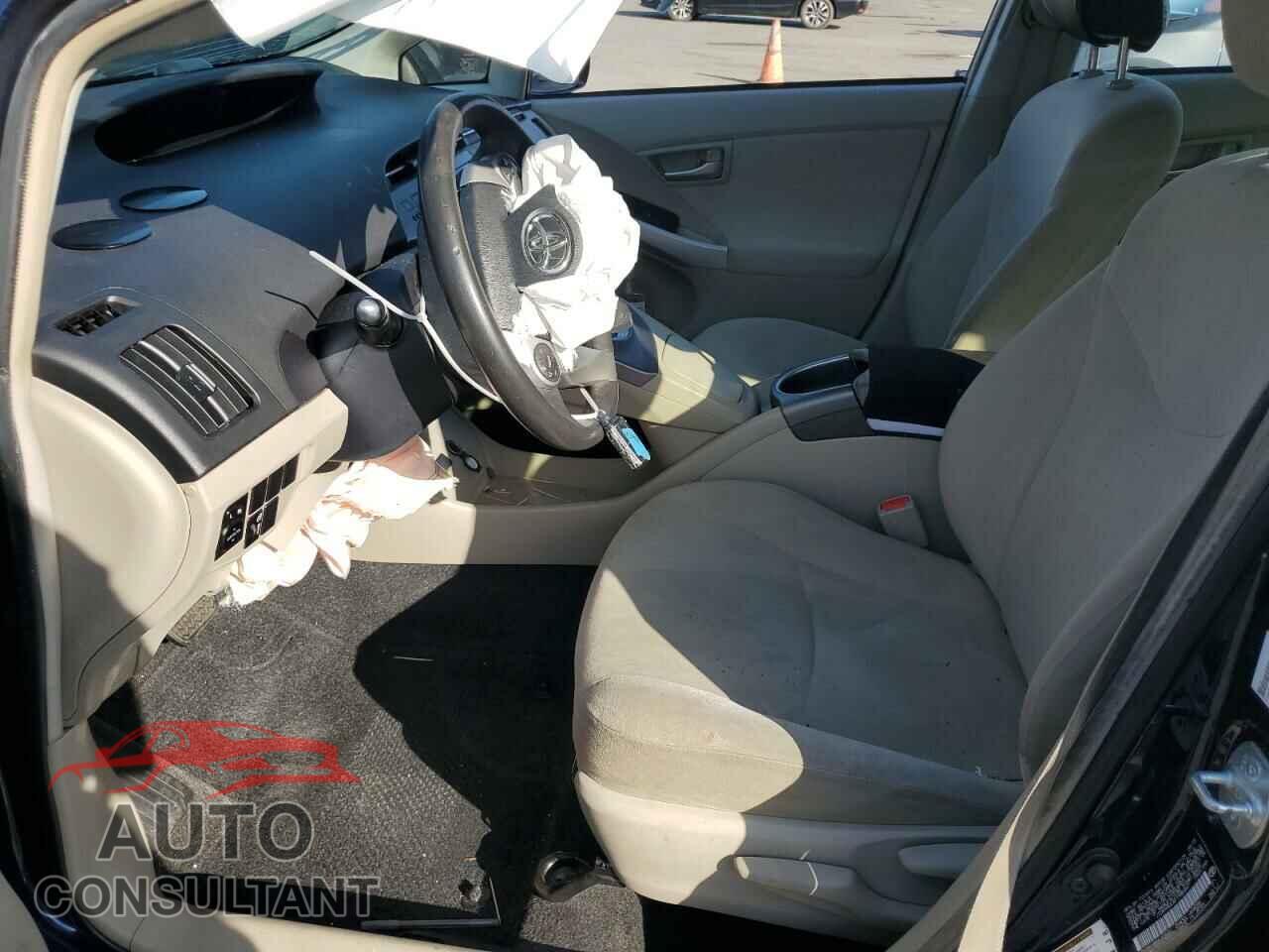 TOYOTA PRIUS 2015 - JTDKN3DU6F1985447