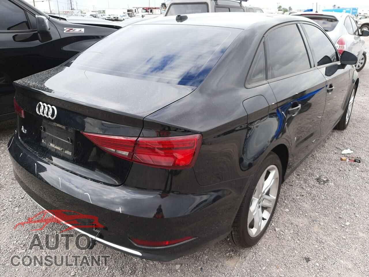 AUDI A3 2017 - WAUAUGFF0H1037923