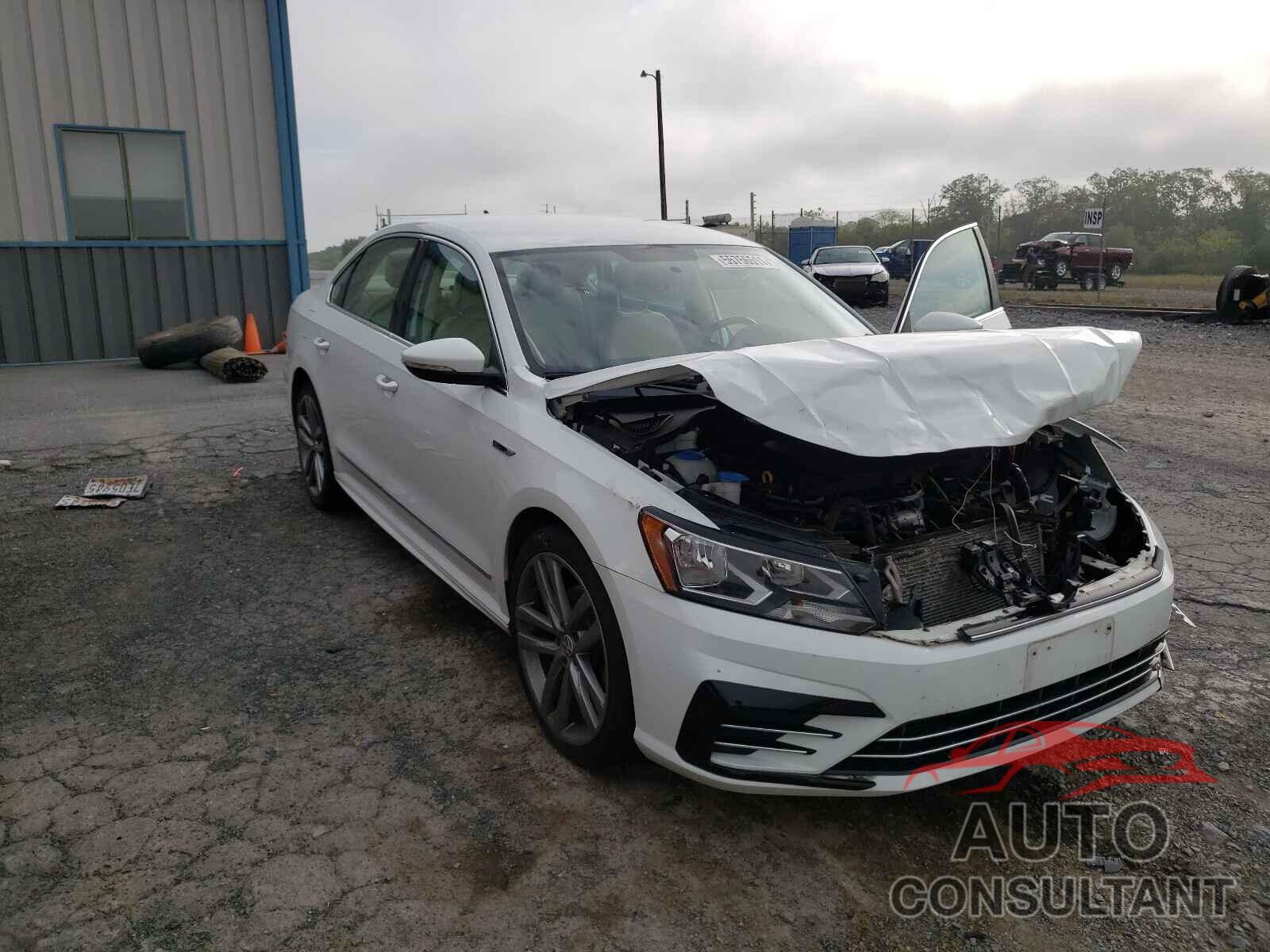 VOLKSWAGEN PASSAT 2017 - 1VWDT7A33HC026805