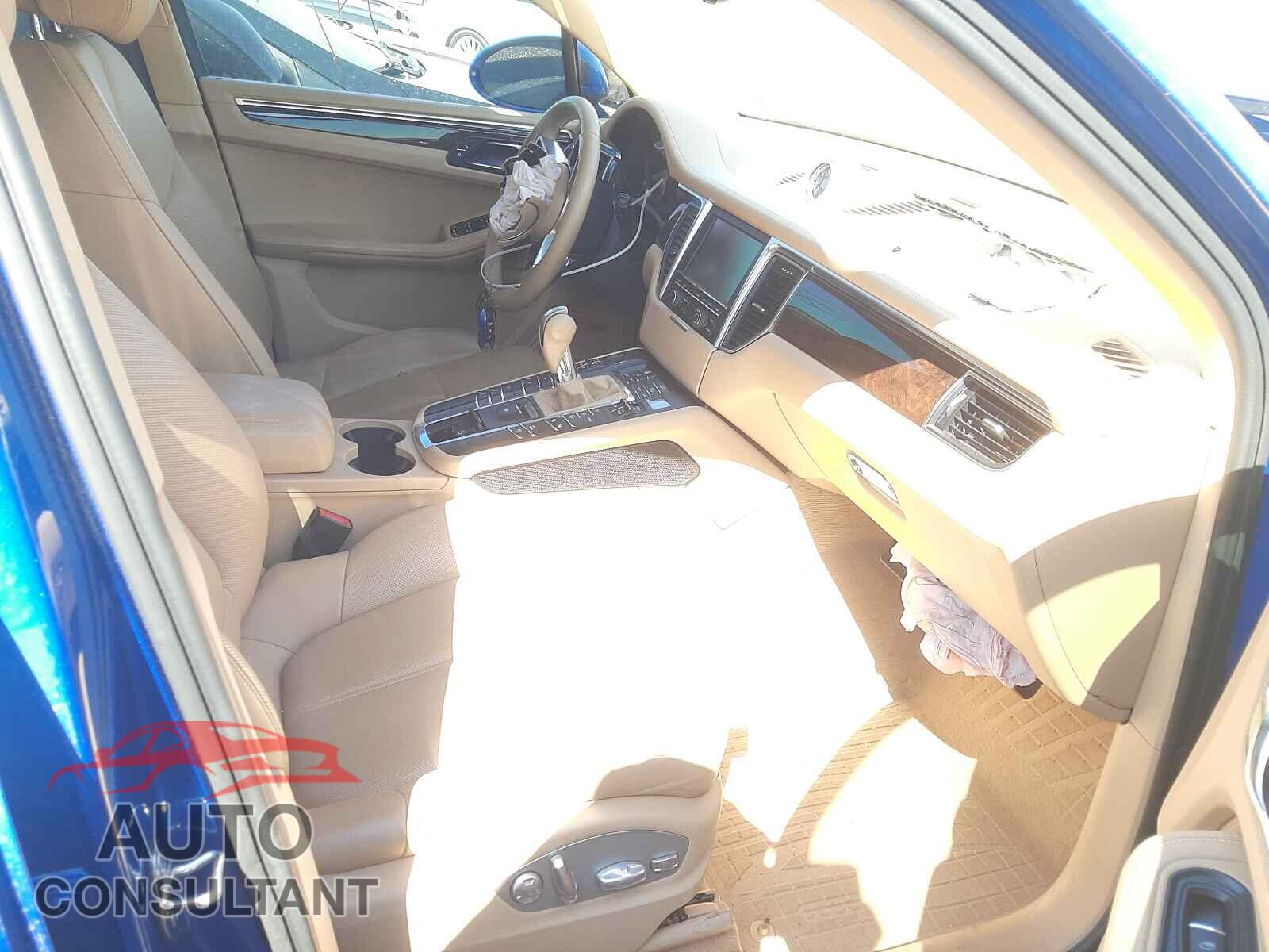 PORSCHE MACAN 2016 - WP1AB2A50GLB50413