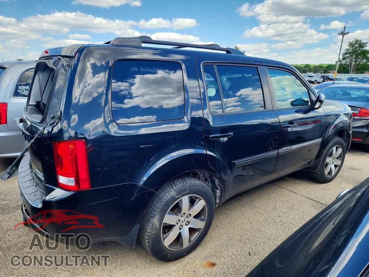 HONDA PILOT 2013 - 5FNYF4H94DB070233