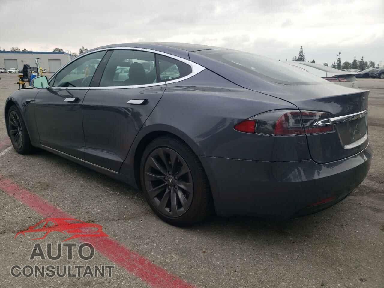 TESLA MODEL S 2020 - 5YJSA1E21LF379912