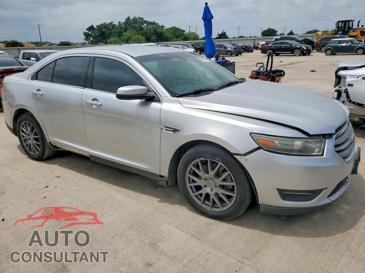 FORD TAURUS 2011 - 1FAHP2E80DG192676