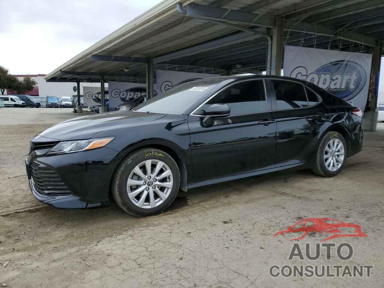 TOYOTA CAMRY 2018 - JTNB11HK2J3014530