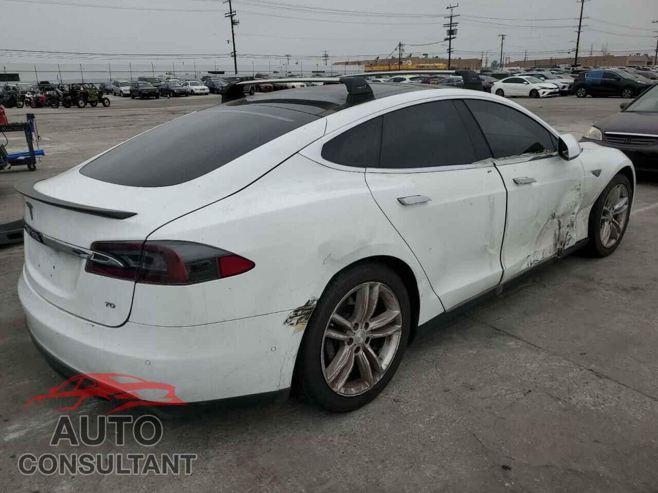 TESLA MODEL S 2016 - 5YJSA1E17GF121908