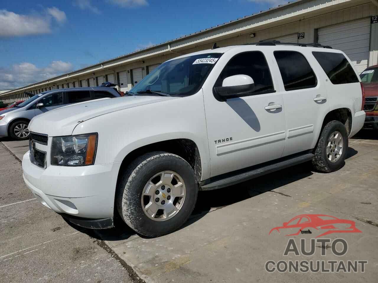 CHEVROLET TAHOE 2013 - 1GNSCBE07DR248842