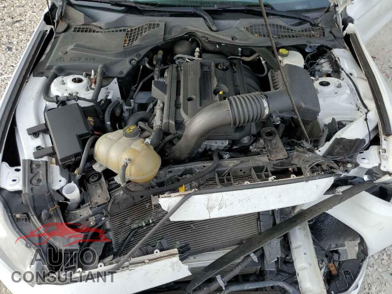 FORD MUSTANG 2017 - 1FATP8UH7H5252761