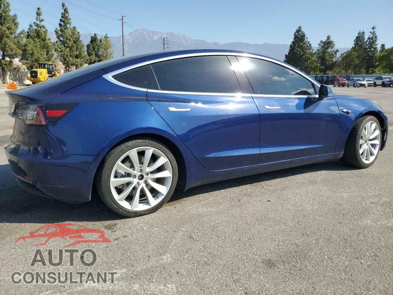 TESLA MODEL 3 2018 - 5YJ3E1EA5JF075964
