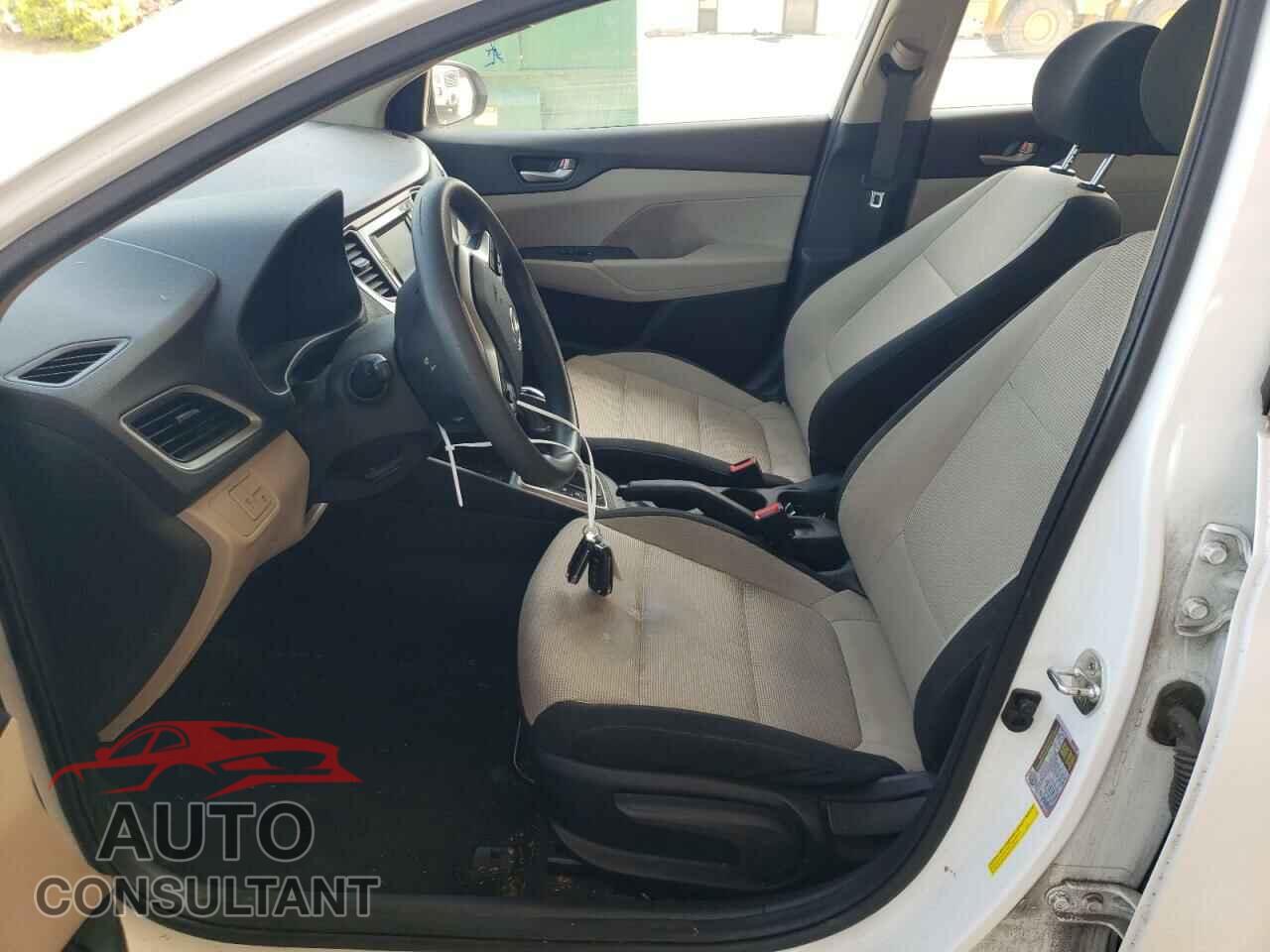 HYUNDAI ACCENT 2018 - 3KPC24A34JE011549