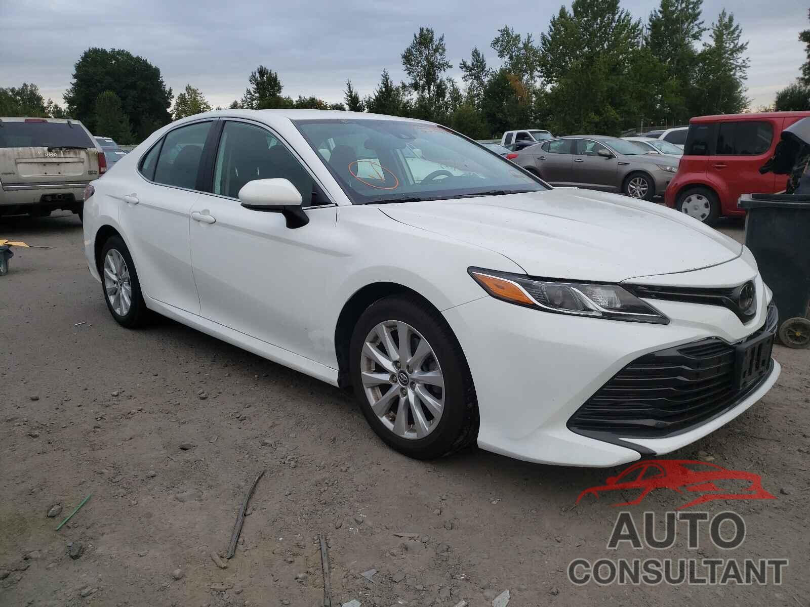 TOYOTA CAMRY 2019 - 4T1B11HK8KU263832