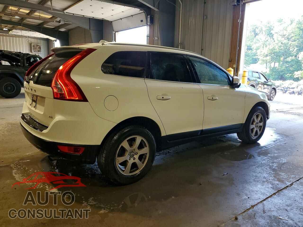 VOLVO XC60 2012 - YV4952DZ6C2338005