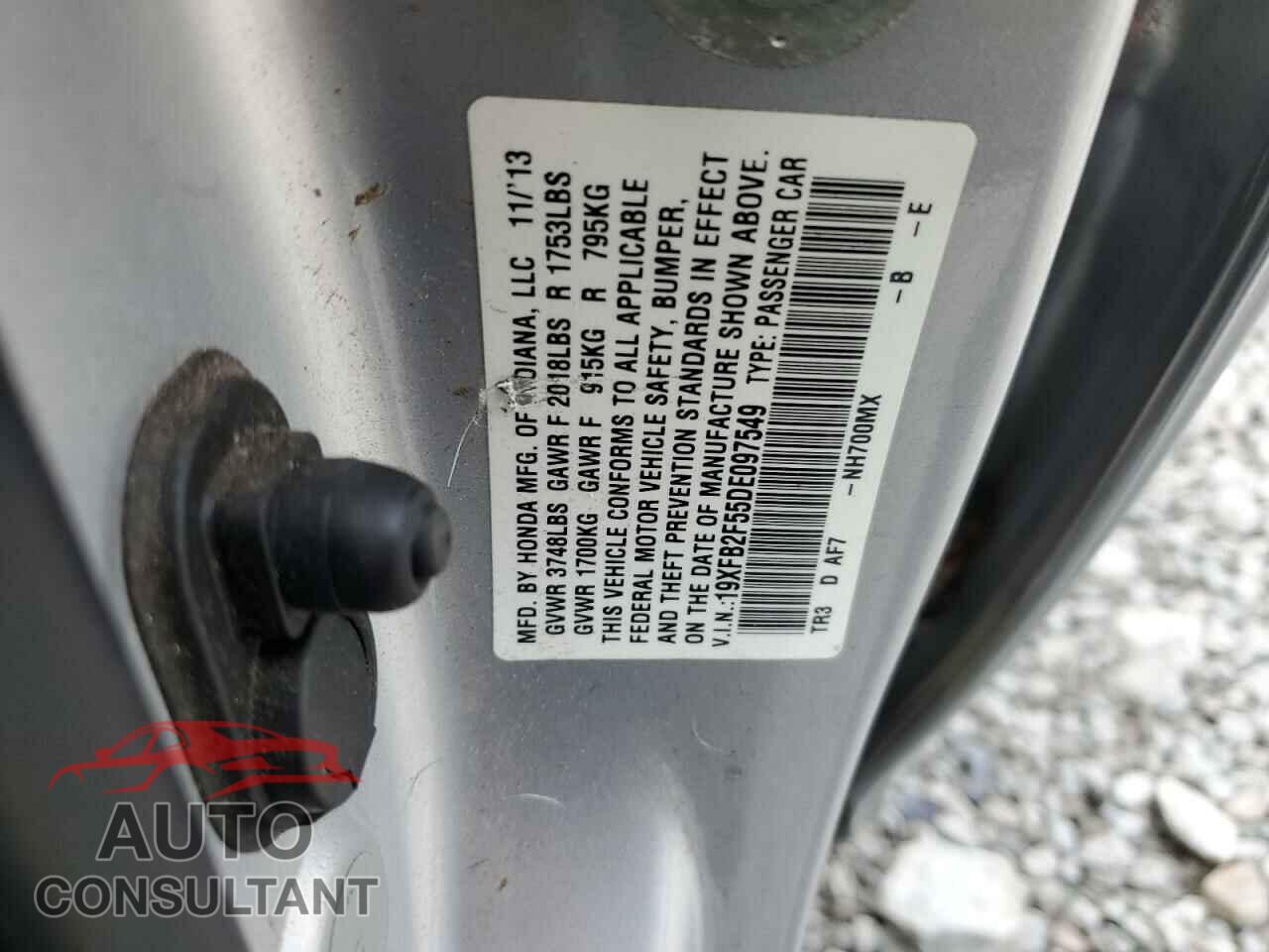 HONDA CIVIC 2013 - 19XFB2F55DE097549