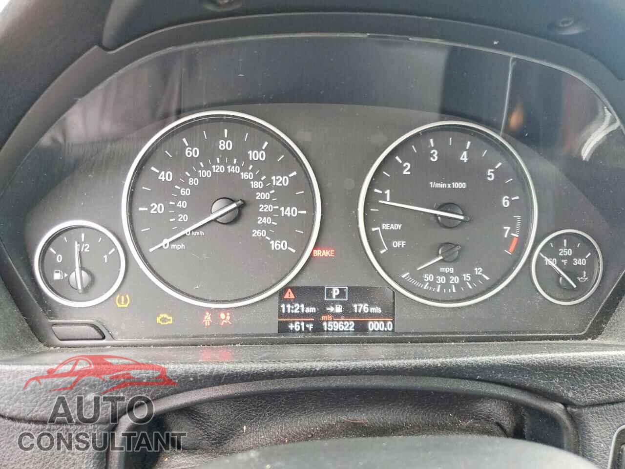 BMW 3 SERIES 2013 - WBA3A5C55DF359617