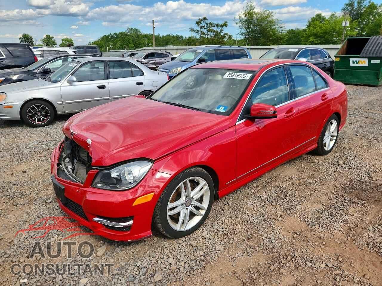 MERCEDES-BENZ C-CLASS 2014 - WDDGF8ABXER312329
