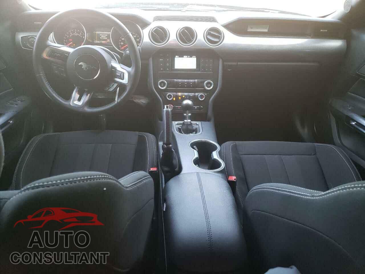 FORD MUSTANG 2021 - 1FA6P8CF6M5126673