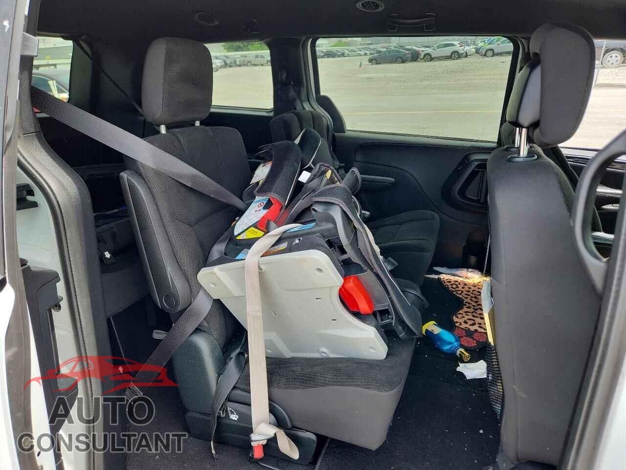DODGE CARAVAN 2018 - 2C4RDGBG2JR164680