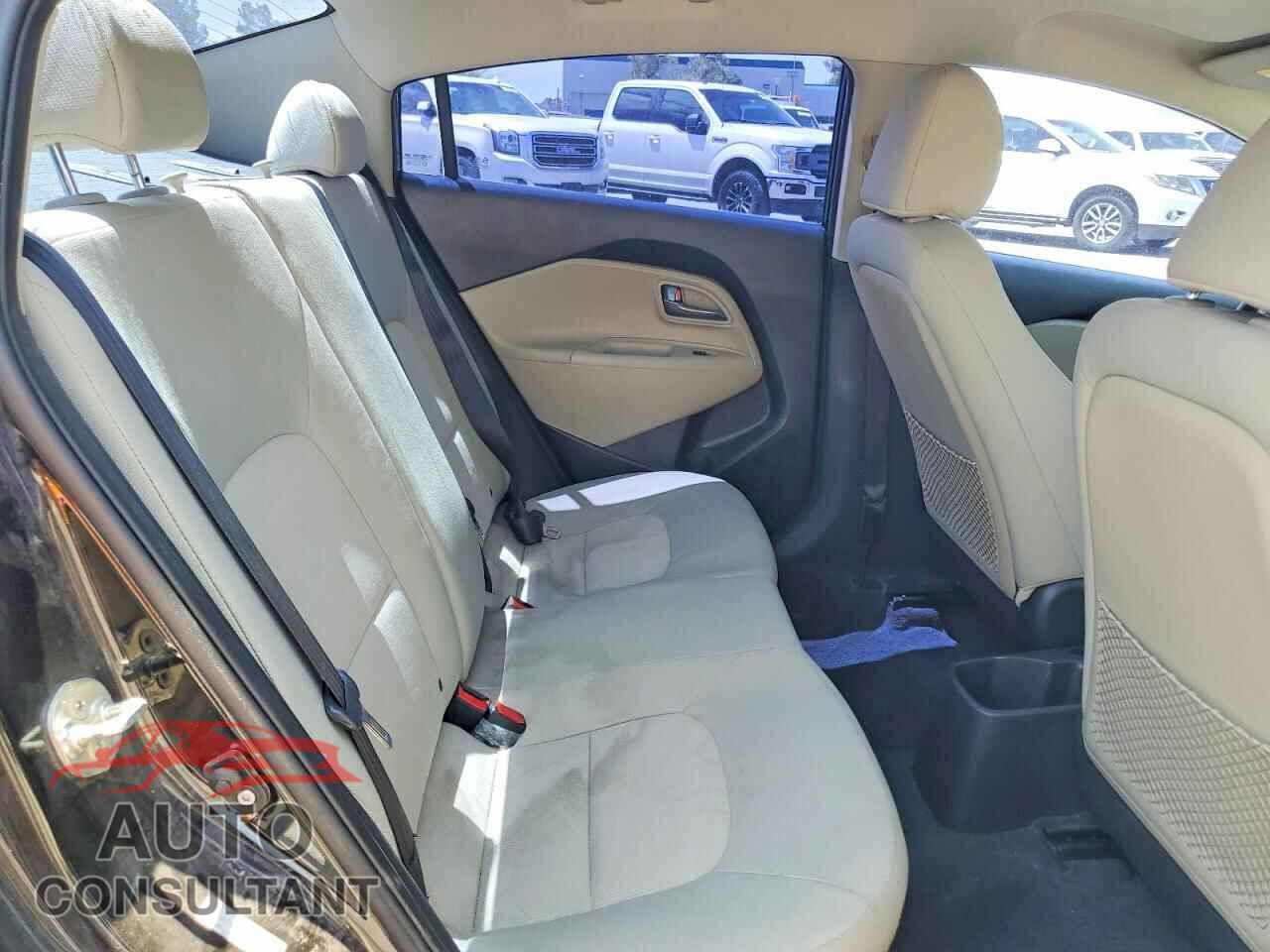 KIA RIO 2013 - KNADM4A30D6284512