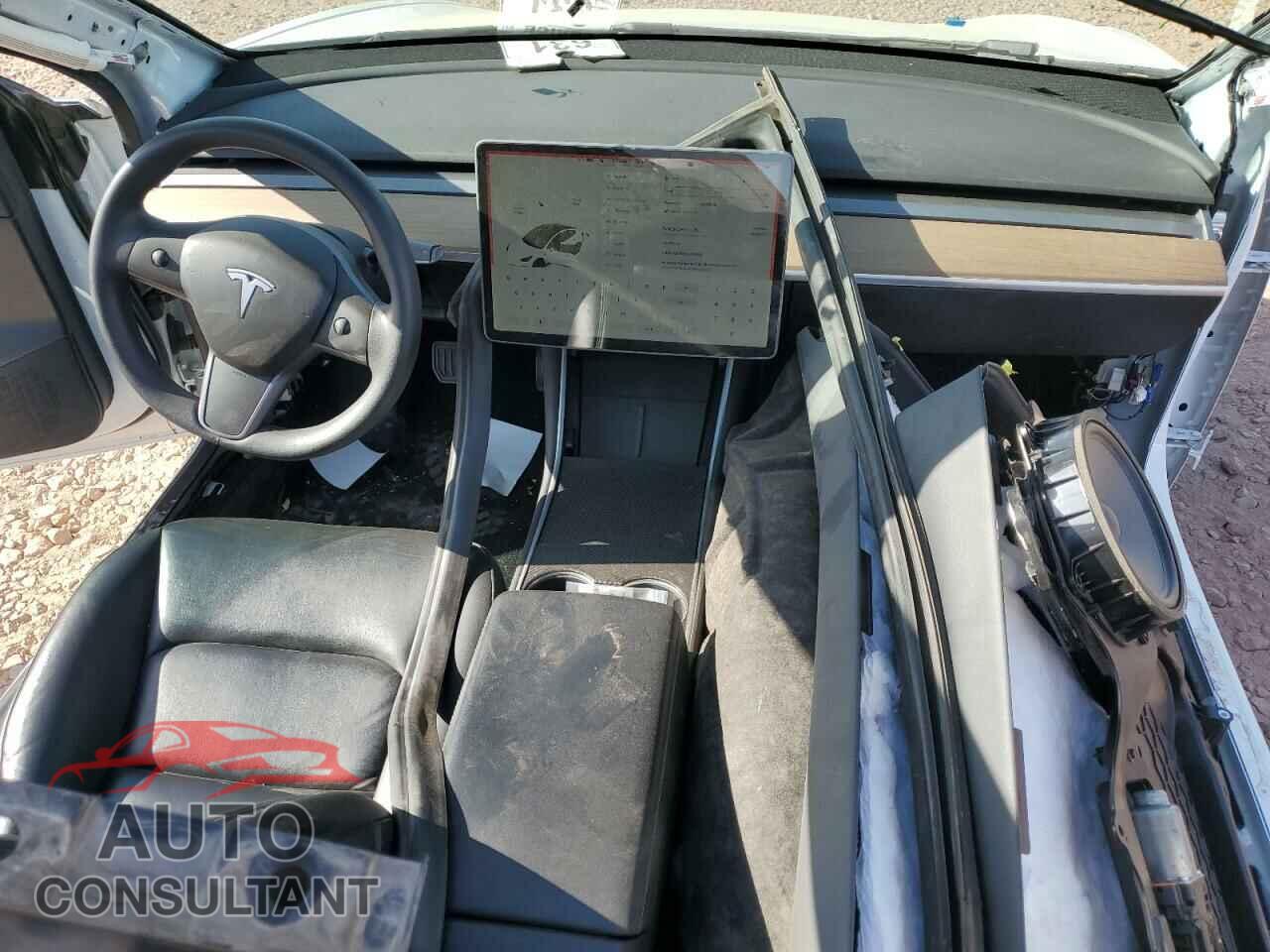 TESLA MODEL 3 2020 - 5YJ3E1EA5LF785403