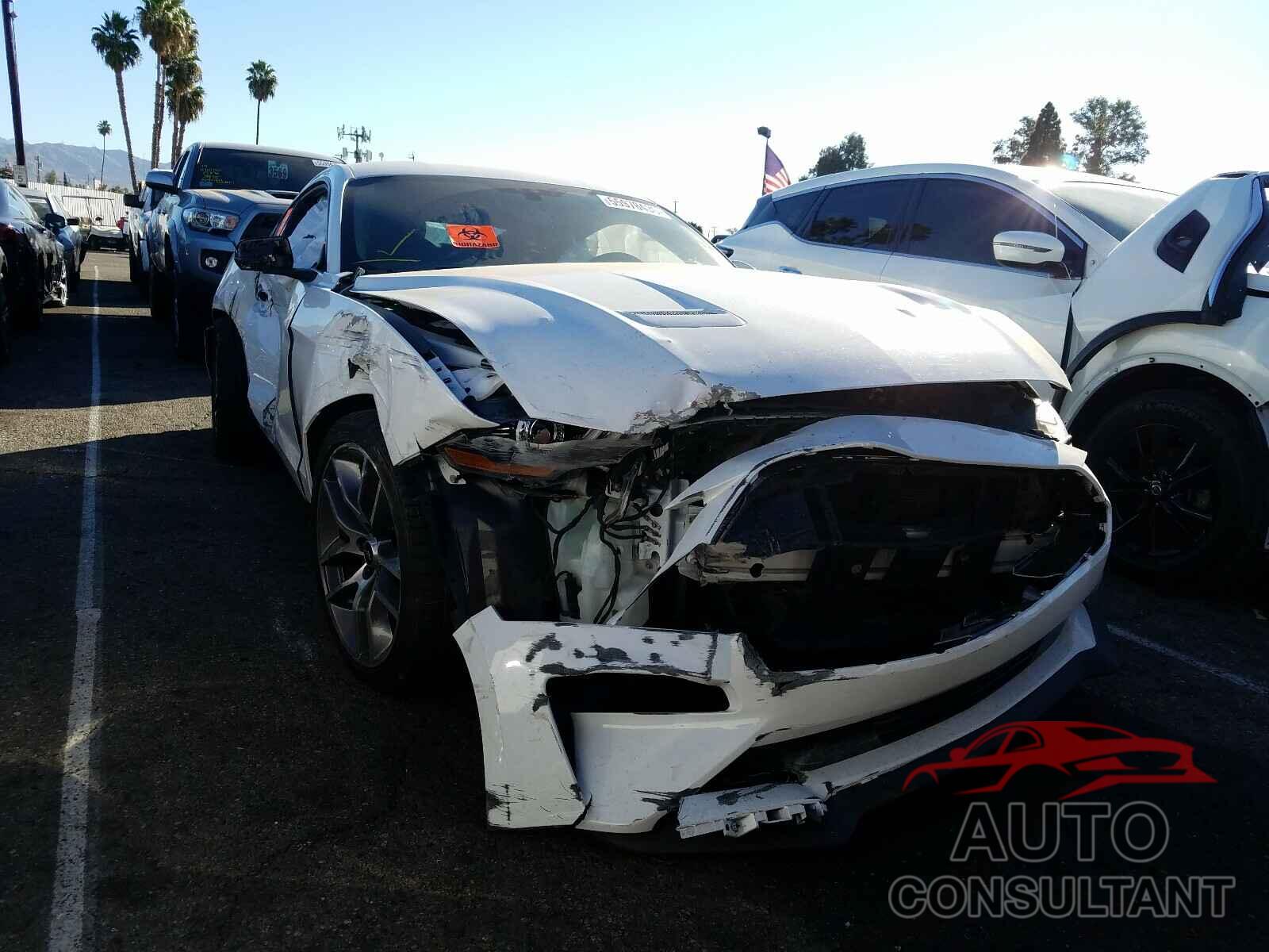 FORD MUSTANG 2018 - 1FA6P8TH2J5159831