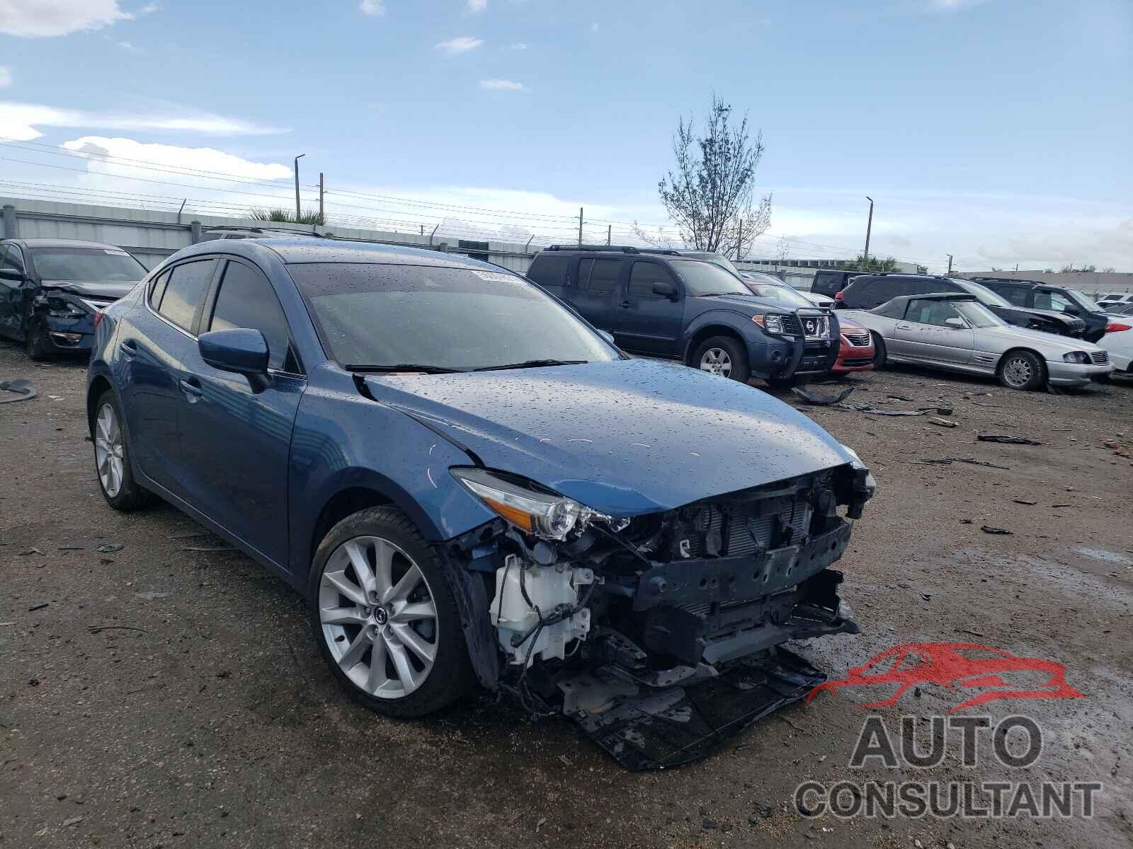 MAZDA 3 2017 - 3MZBN1V71HM111300