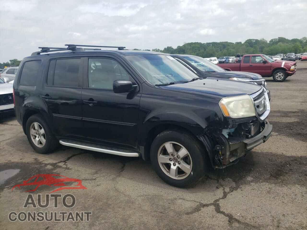 HONDA PILOT 2011 - 5FNYF4H5XBB073597