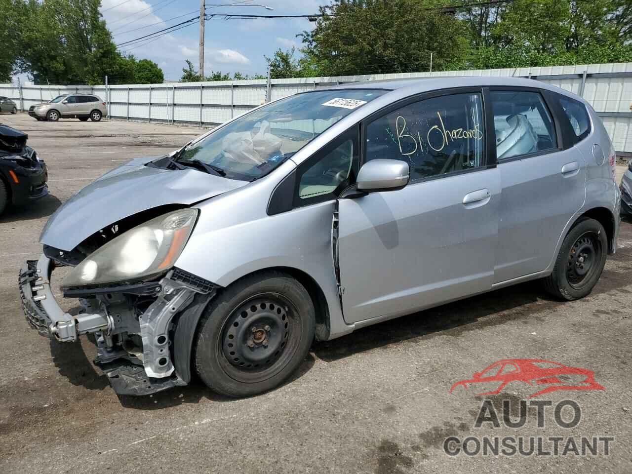 HONDA FIT 2013 - JHMGE8H30DC063311