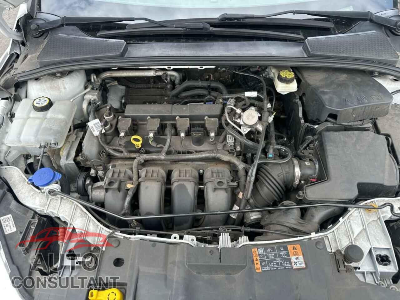 FORD FOCUS 2017 - 1FADP3F24HL271585