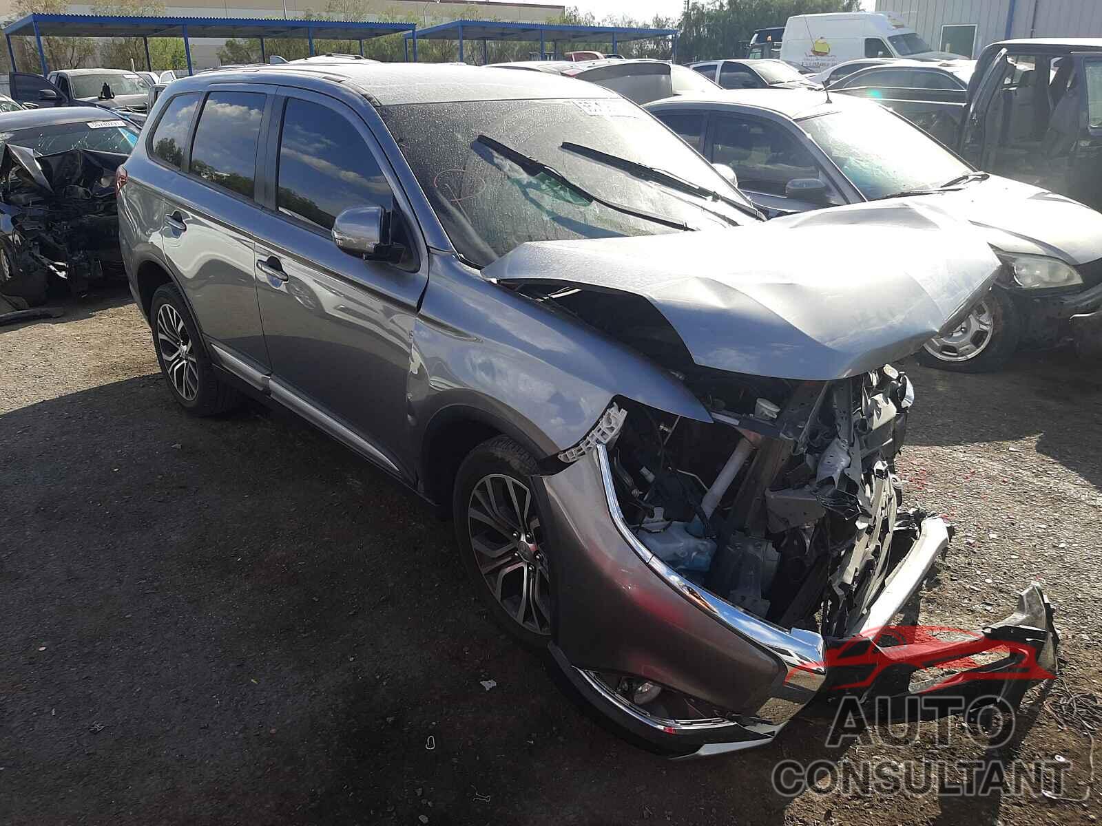 MITSUBISHI OUTLANDER 2018 - JA4AZ3A39JZ040332
