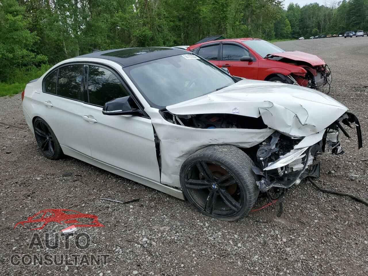 BMW 3 SERIES 2016 - WBA8E3G52GNU04239