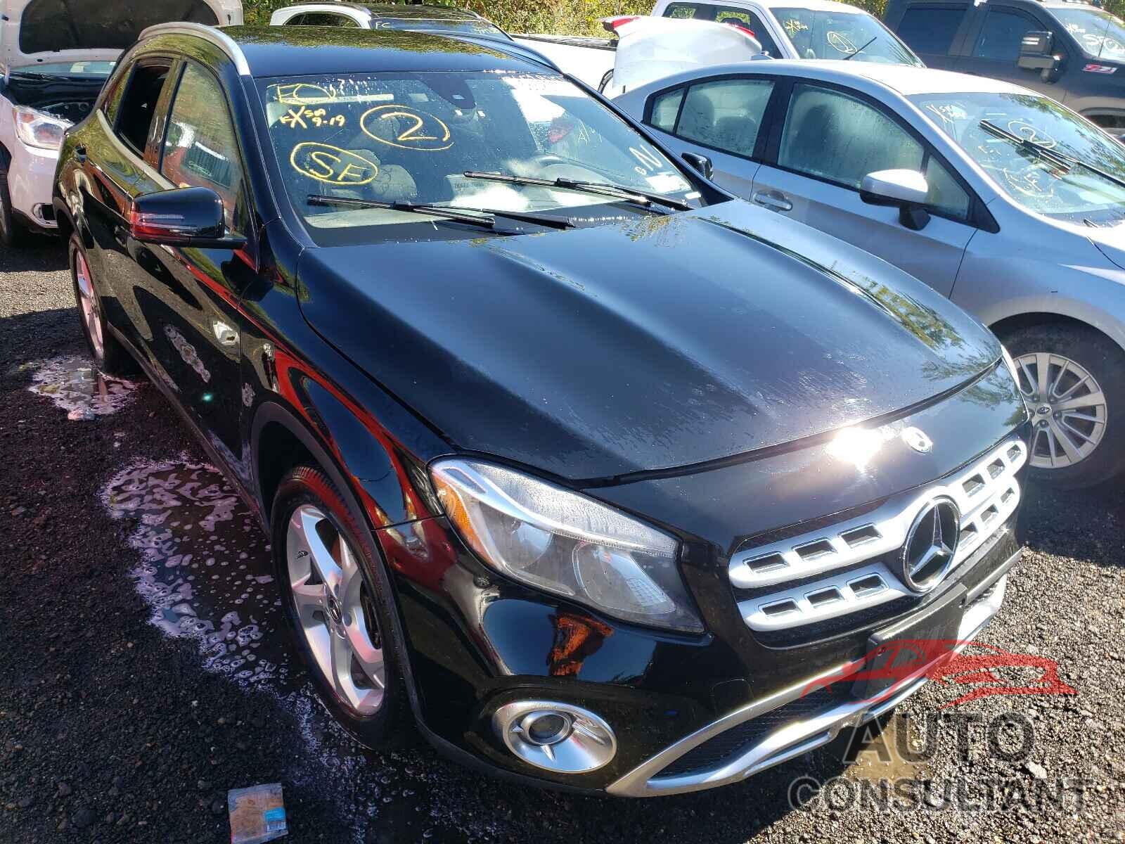 MERCEDES-BENZ GLA-CLASS 2018 - WDCTG4EB7JJ395407