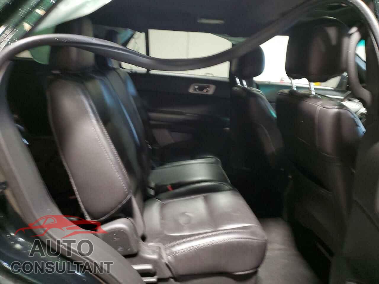 FORD EXPLORER 2013 - 1FM5K8D85DGA77700